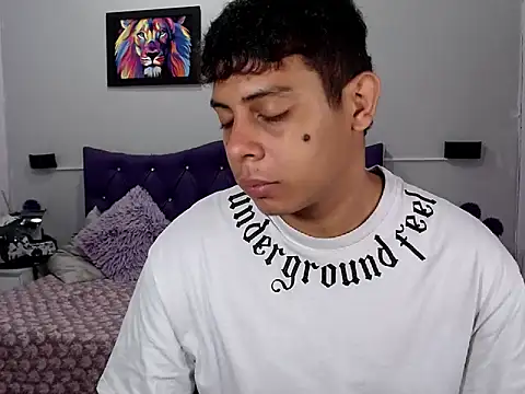 Snapshot of Wiiliam_20 chatting on November 16, 1:06 pm Wiiliam 20 online show from November 16, 1:06 pm