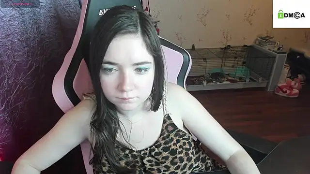 Crazy forest fairy online show from November 24, 9:03 pm