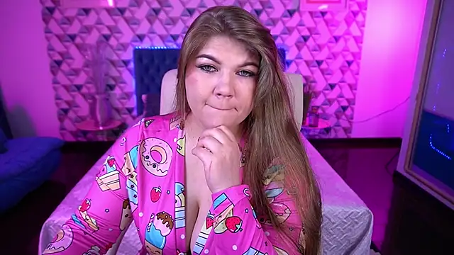 GabbieJay online show from April 3, 1:09 pm