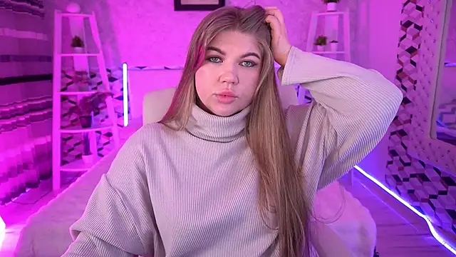 GabbieJay online show from April 11, 12:42 pm