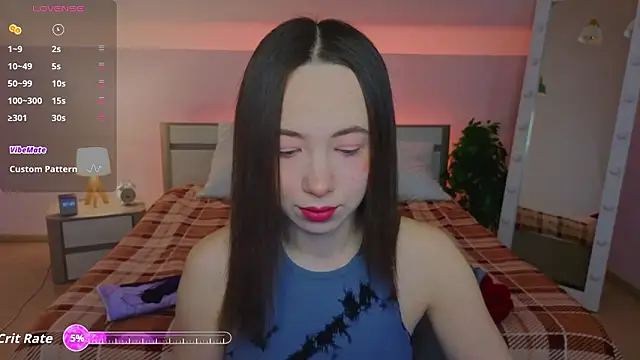 Hayle Hill online show from February 2, 11:58 pm