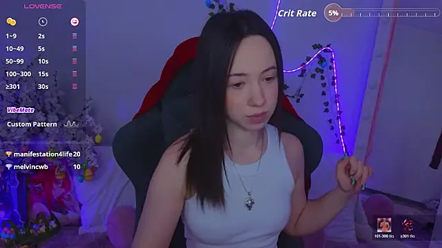 Hayle Hill online show from April 6, 4:46 am