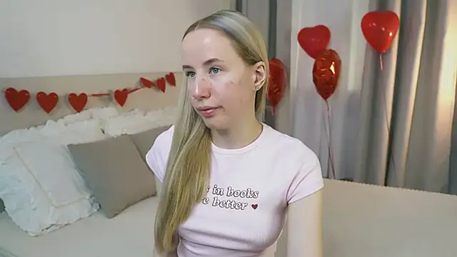 Cassie Kelman online show from February 14, 9:33 pm