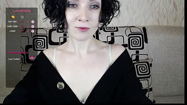 TinaWince online show from February 2, 5:53 am