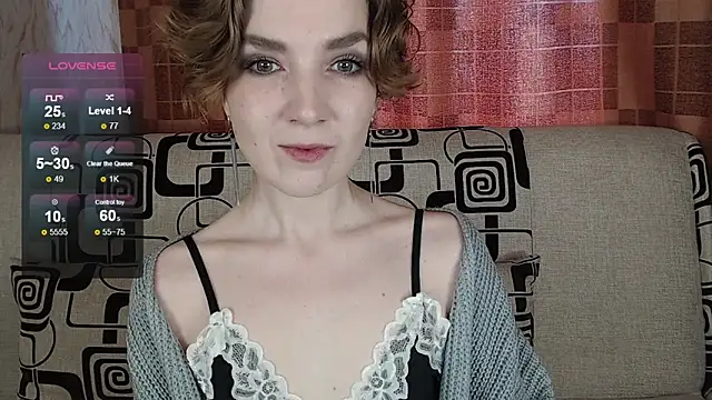 TinaWince online show from April 10, 5:01 am