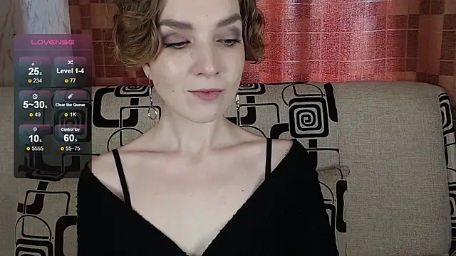TinaWince online show from April 30, 4:52 am