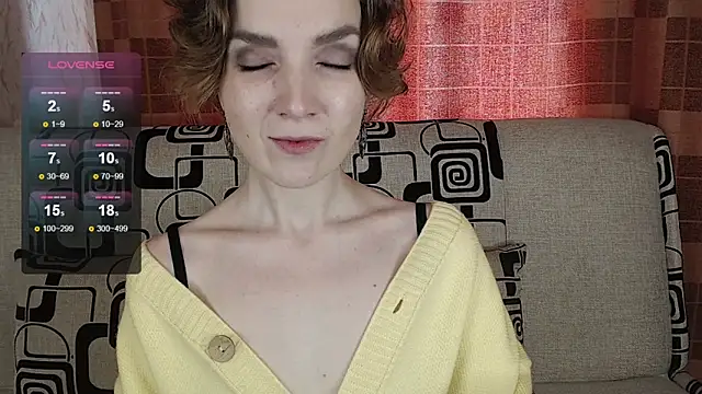 TinaWince online show from May 1, 5:01 am