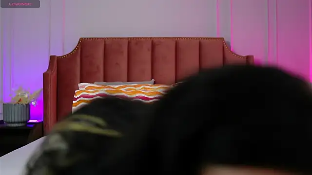 Snapshot of LisaRaee chatting on April 29, 4:38 am LisaRaee online show from April 29, 4:38 am