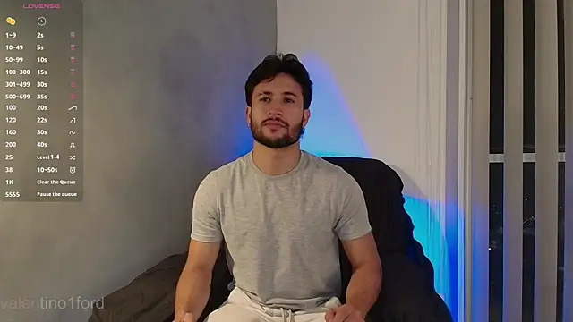 Snapshot of Valentinoford chatting on March 20, 5:24 am Valentinoford online show from March 20, 5:24 am