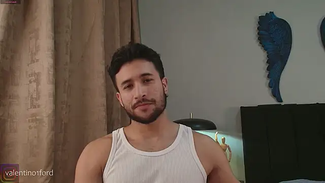 Snapshot of Valentinoford chatting on November 12, 9:36 pm Valentinoford online show from November 12, 9:36 pm