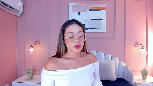 Snapshot of mara_brooks chatting on January 14, 6:38 pm mara brooks online show from January 14, 6:38 pm