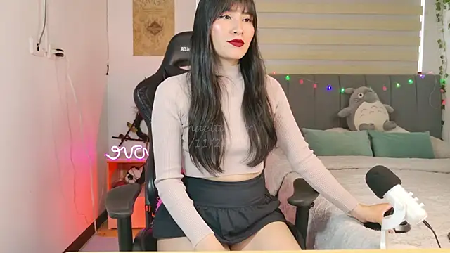  thaeltaylor online show from November 5, 8:42 pm