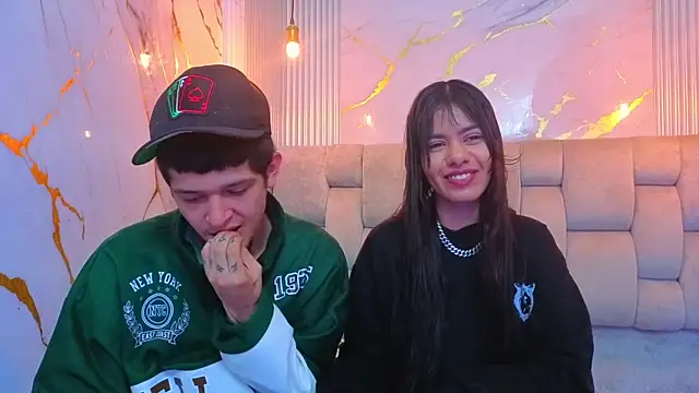 kendalltaylorr online show from January 15, 3:00 am