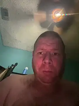 Snapshot of Diaperking916 chatting on February 8, 10:51 pm Diaperking916 online show from February 8, 10:51 pm