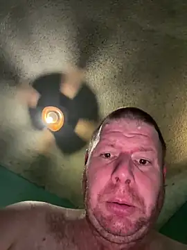 Snapshot of Diaperking916 chatting on September 15, 6:08 pm Diaperking916 online show from September 15, 6:08 pm