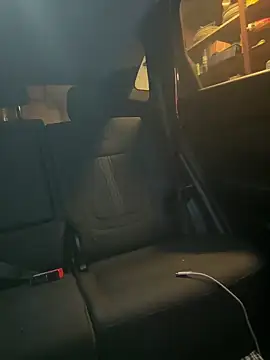 Snapshot of Diaperking916 chatting on September 23, 6:49 am Diaperking916 online show from September 23, 6:49 am