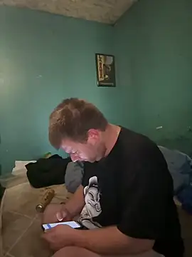 Snapshot of Diaperking916 chatting on November 2, 10:45 pm Diaperking916 online show from November 2, 10:45 pm