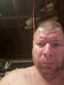 Snapshot of Diaperking916 chatting on March 21, 3:26 pm Diaperking916 online show from March 21, 3:26 pm