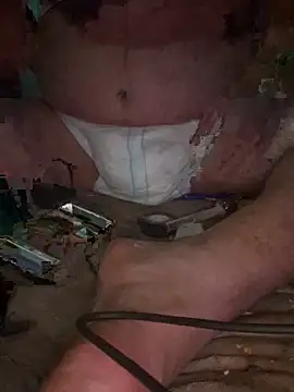 Snapshot of Diaperking916 chatting on May 12, 2:25 pm Diaperking916 online show from May 12, 2:25 pm