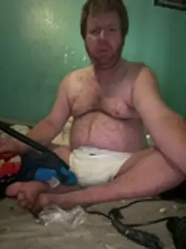 Snapshot of Diaperking916 chatting on June 6, 8:46 pm Diaperking916 online show from June 6, 8:46 pm