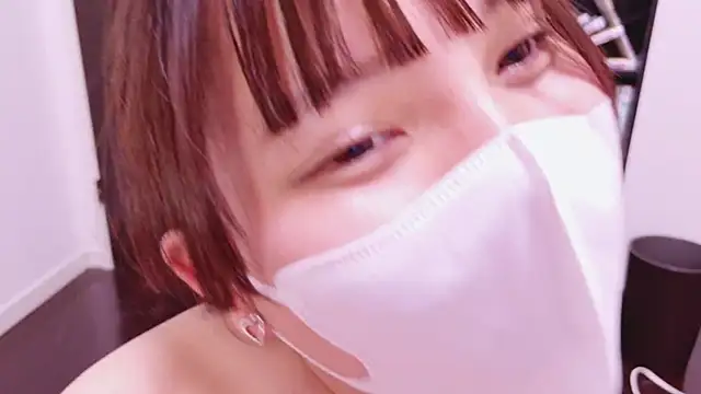 Snapshot of senachinnn chatting on January 27, 9:02 am senachinnn online show from January 27, 9:02 am