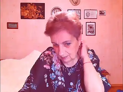 Victoria5643 online show from April 6, 6:31 pm