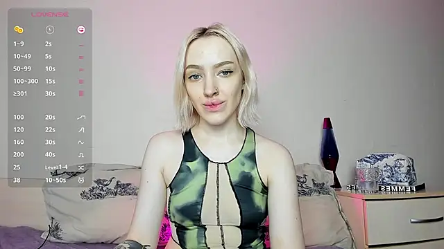 Snapshot of cheryl_mason chatting on January 31, 8:12 pm cheryl mason online show from January 31, 8:12 pm