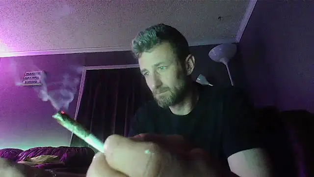 HungStud4You online show from March 21, 6:38 am