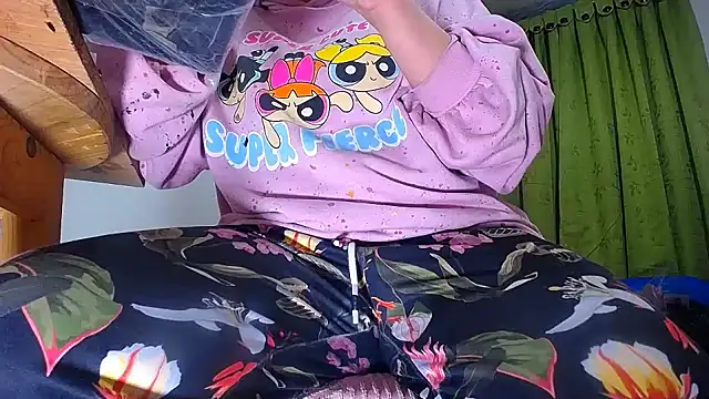 hairy pussywet online show from July 3, 6:53 am
