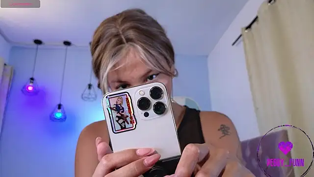 Peggy Funn online show from January 19, 1:10 am