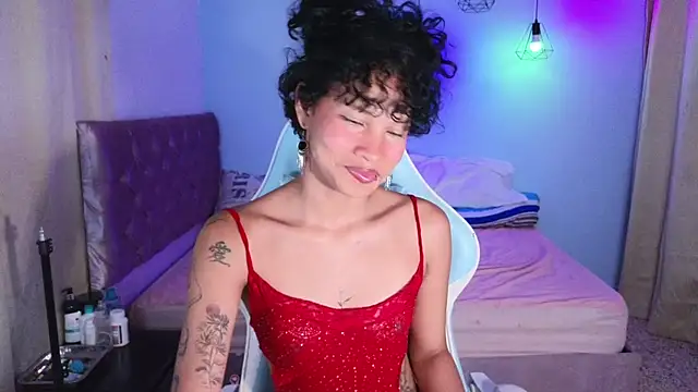 Peggy Funn online show from March 18, 12:16 am