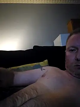 Snapshot of walker1979 chatting on May 16, 12:29 am walker1979 online show from May 16, 12:29 am