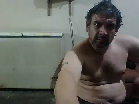Snapshot of Rodrigo_happy chatting on November 25, 5:40 am Rodrigo happy online show from November 25, 5:40 am