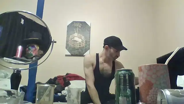 Snapshot of hailzeffn chatting on May 10, 9:53 pm hailzeffn online show from May 10, 9:53 pm