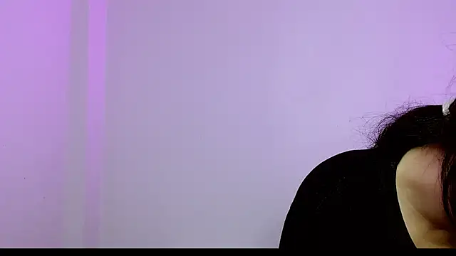 sophy rock online show from November 28, 5:37 pm