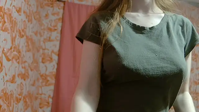 strawberrysmoothie online show from February 12, 5:46 am