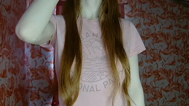 strawberrysmoothie online show from April 13, 8:14 pm