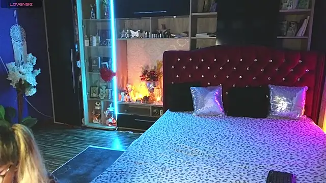 SeductiveCeline online show from February 17, 3:19 pm