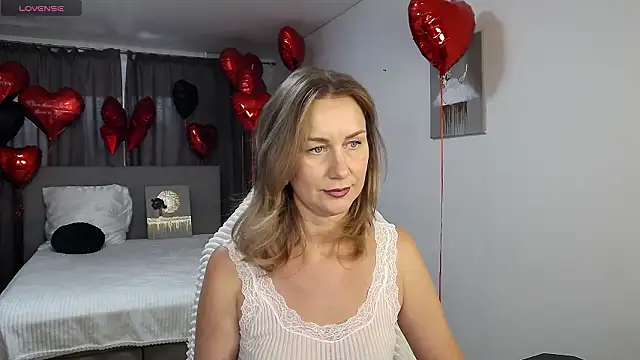 Vanessa Nowak online show from February 16, 9:49 am