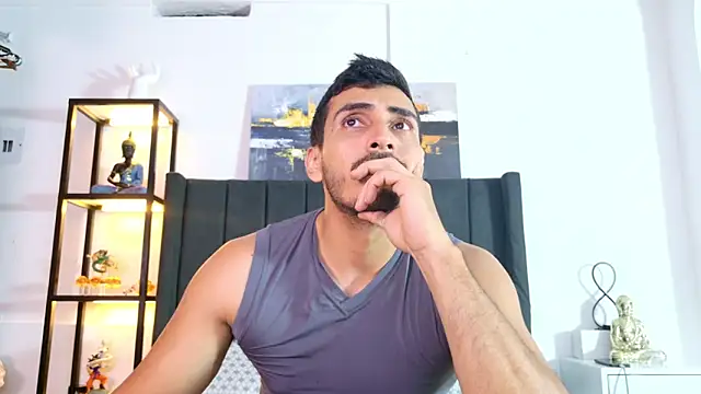 Snapshot of muscle_ares chatting on April 25, 12:57 am muscle ares online show from April 25, 12:57 am