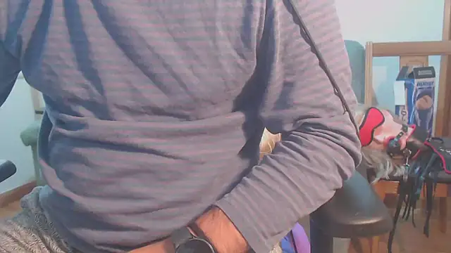 Snapshot of master4subslut chatting on September 11, 12:16 pm master4subslut online show from September 11, 12:16 pm