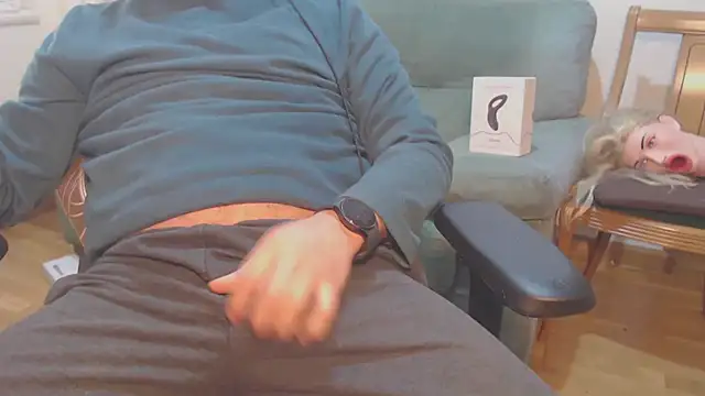 master4subslut online show from April 1, 1:01 pm