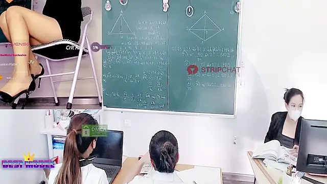 Snapshot of _Math_ chatting on December 3, 12:06 pm Math online show from December 3, 12:06 pm