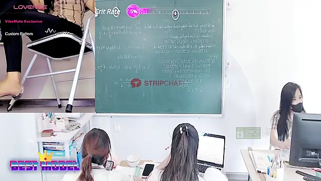 Snapshot of _Math_ chatting on December 18, 6:43 am Math online show from December 18, 6:43 am
