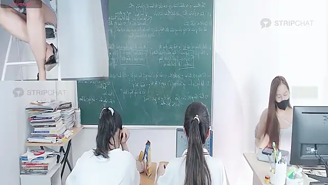 Snapshot of _Math_ chatting on September 27, 3:11 am Math online show from September 27, 3:11 am