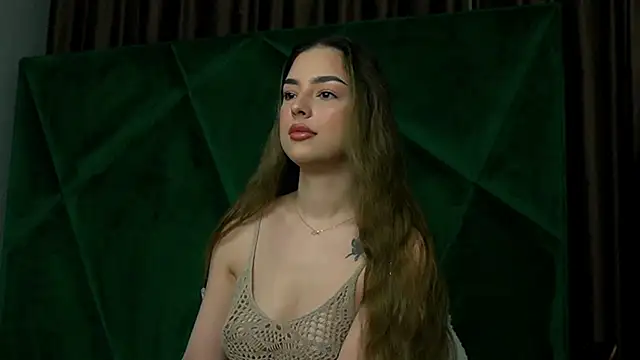 ScarletColes online show from March 13, 12:50 am