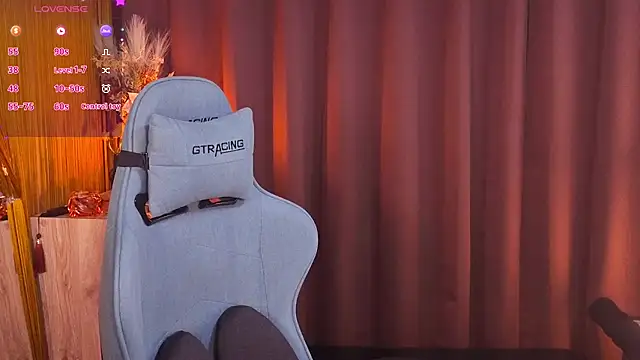 HARU-outdoor-x online show from February 25, 2:16 pm