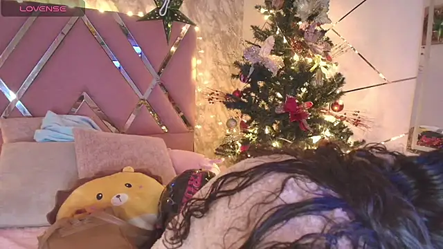 Snapshot of Miaa_Smiith1 chatting on December 30, 11:48 am Miaa Smiith1 online show from December 30, 11:48 am