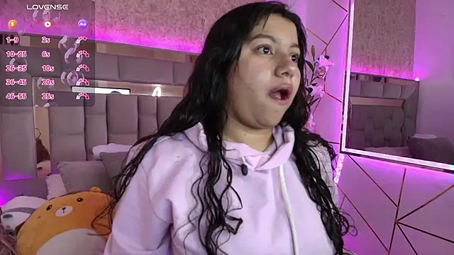 Snapshot of Miaa_Smiith1 chatting on January 19, 3:18 am Miaa Smiith1 online show from January 19, 3:18 am