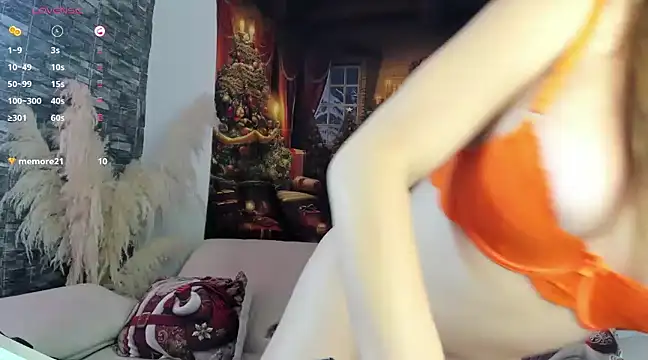 Snapshot of Skarlet219 chatting on December 16, 9:20 pm Skarlet219 online show from December 16, 9:20 pm